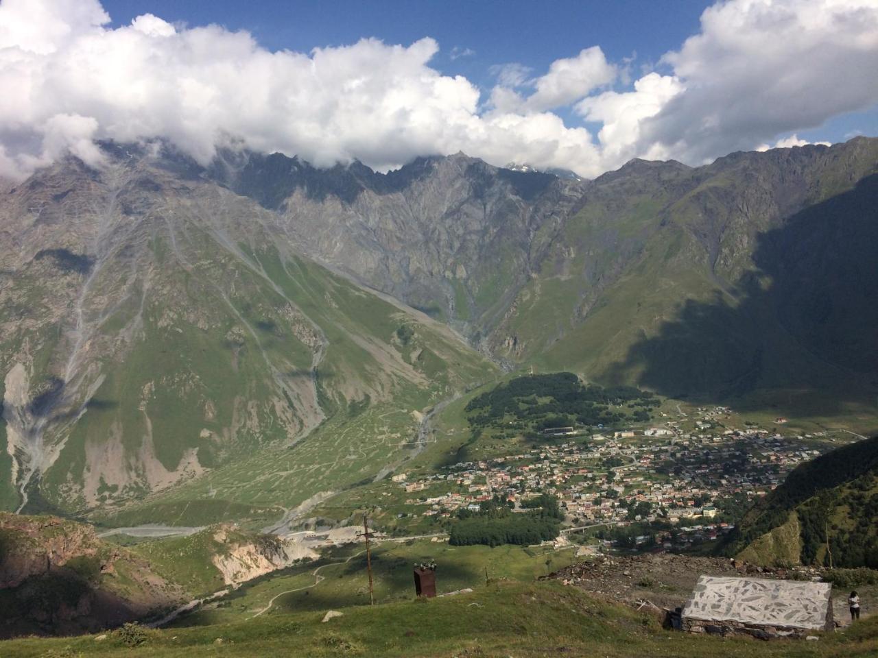 Sabuka Qushashvili Hotel Kazbegi Eksteriør billede